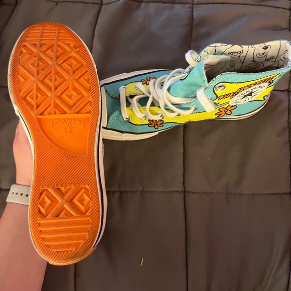 Converse X Scooby Doo | Mystery Machine | Size- Men:5.5 Women 7.5 - Picture 4 of 6